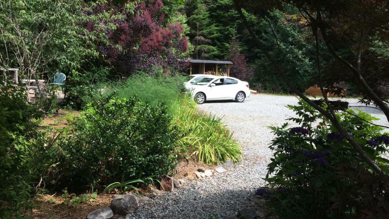 Secret Cove Cottage Suites Halfmoon Bay Kültér fotó