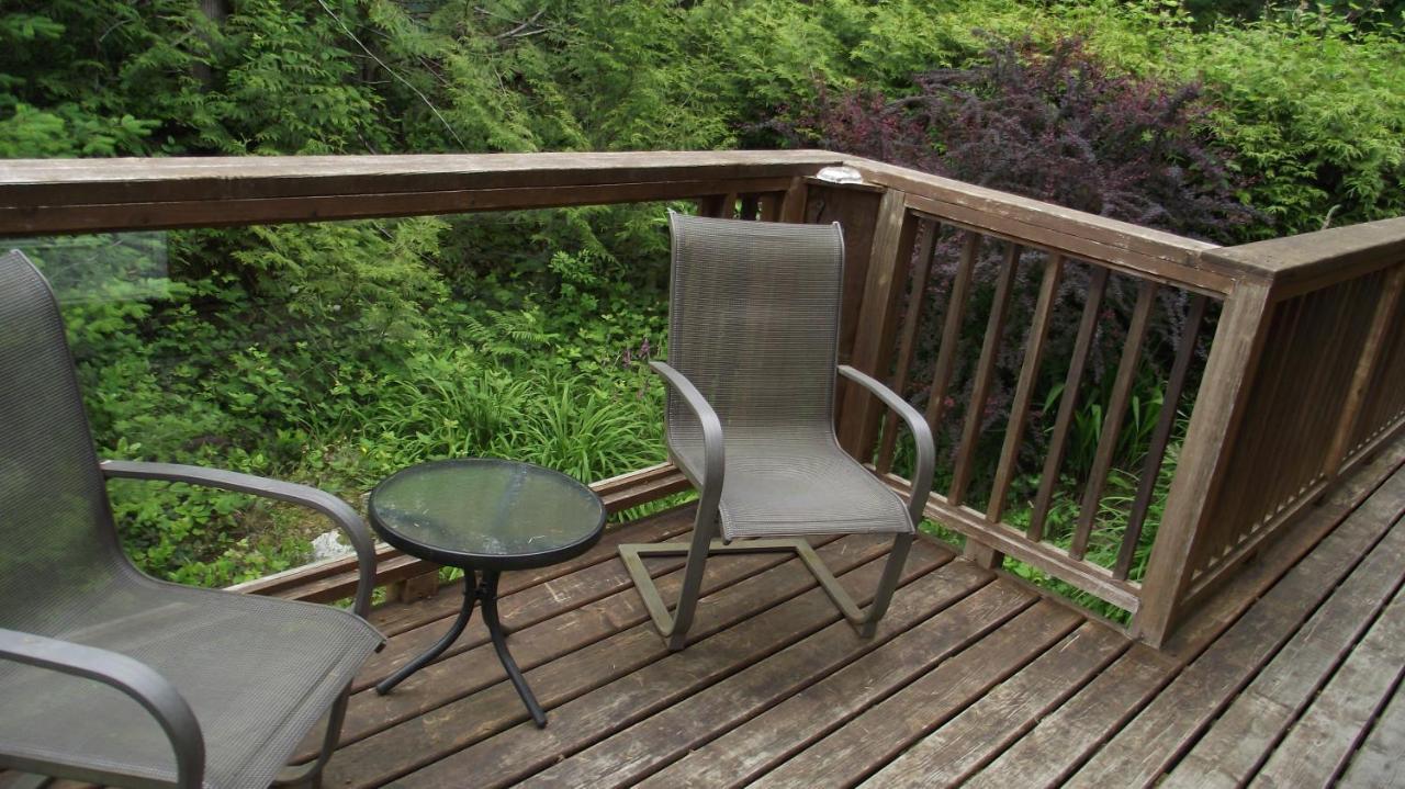 Secret Cove Cottage Suites Halfmoon Bay Kültér fotó